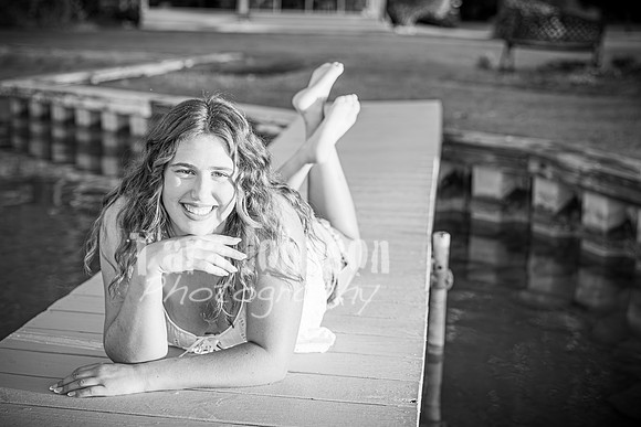 Mia DeRose @ Cedar Island - BW - TJP (66 of 100)