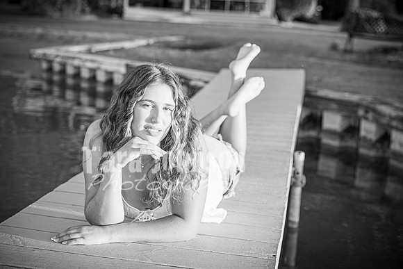 Mia DeRose @ Cedar Island - BW - TJP (64 of 100)