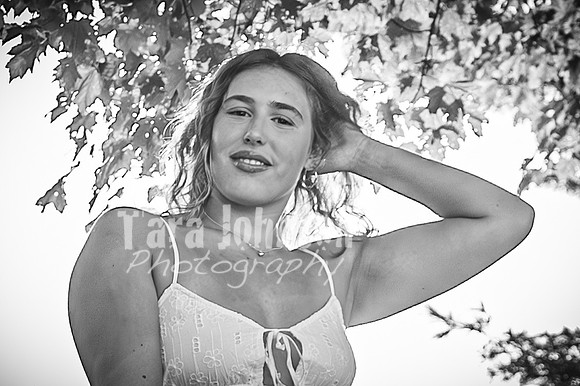 Mia DeRose @ Cedar Island - BW - TJP (73 of 100)