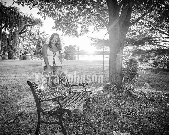 Mia DeRose @ Cedar Island - BW - TJP (67 of 100)