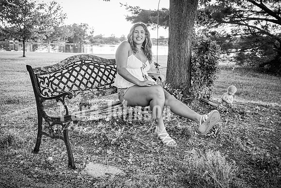 Mia DeRose @ Cedar Island - BW - TJP (76 of 100)