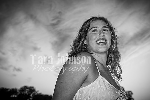 Mia DeRose @ Cedar Island - BW - TJP (97 of 100)