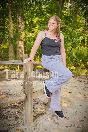Emma Feather - Color - TJP (10 of 54)
