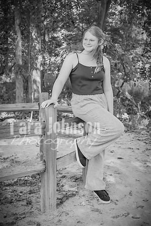 Emma Feather - BW - TJP (10 of 54)