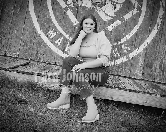 Emily Gorecki - BW Complete - TJP (46 of 126)