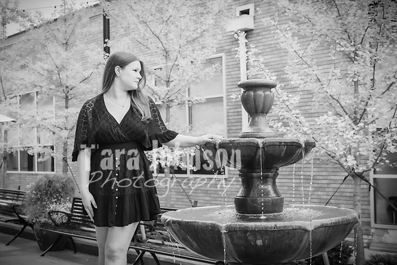 Emily Gorecki - BW Complete - TJP (76 of 126)