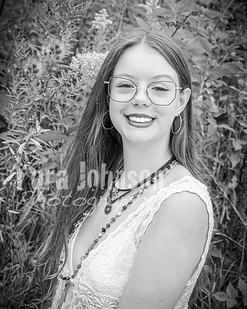 Annika Skavang @ Highland Oaks - BW - TJP (12 of 92)
