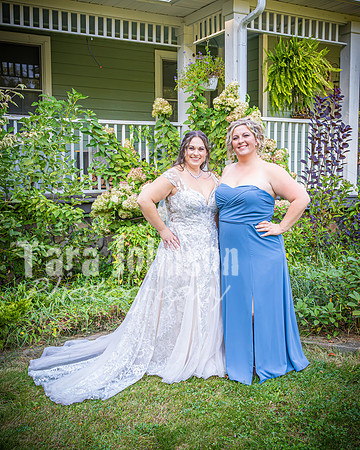 August & Sara - The Bridal Party & Family - TJP (3 of 39)