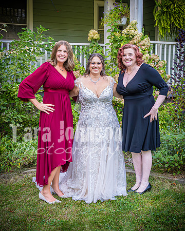 August & Sara - The Bridal Party & Family - TJP (13 of 39)
