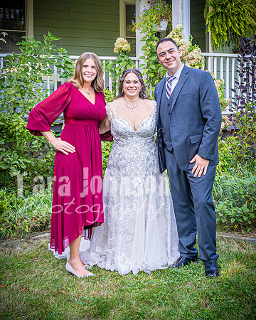 August & Sara - The Bridal Party & Family - TJP (16 of 39)