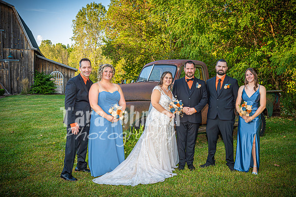 August & Sara - The Bridal Party & Family - TJP (28 of 39)