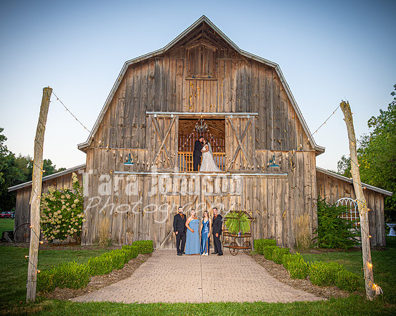 August & Sara - The Bridal Party & Family - TJP (36 of 39)