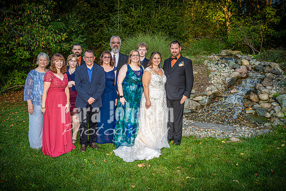 August & Sara - The Bridal Party & Family - TJP (34 of 39)