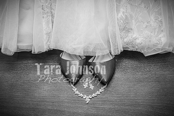 August & Sara - The Complete Collection - BW - TJP (11 of 633)