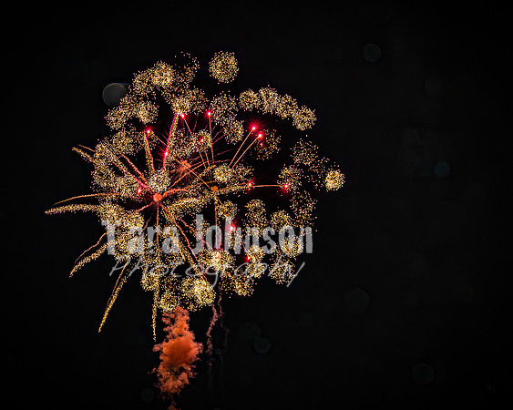 2025 LHS Community Fireworks - TJP (3 of 76)
