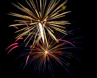 2025 LHS Community Fireworks - TJP (9 of 76)