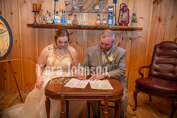 Michael & Ashlee McGrath - The Certificate - TJP (5 of 10)
