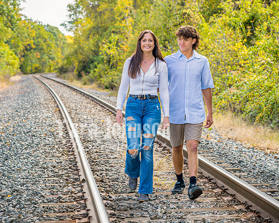 Badertscher Family on Pettibone Lake - Color - TJP (8 of 14)