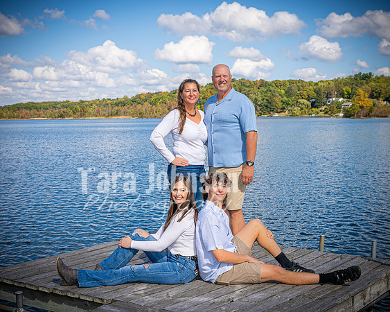 Badertscher Family on Pettibone Lake - Color - TJP (14 of 14)