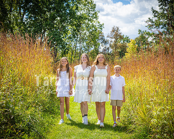 Epping & Cholish Family @ Indian Springs - Color - TJP (4 of 43)