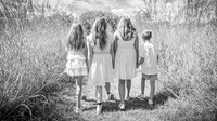 Epping & Cholish Family @ Indian Springs - BW - TJP (2 of 43)