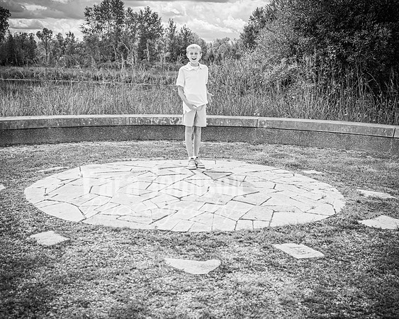 Epping & Cholish Family @ Indian Springs - BW - TJP (26 of 43)