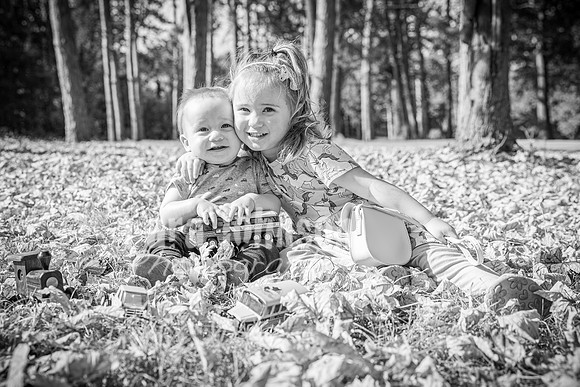2025 Briggs Family @ Dodge Park #5 - BW - TJP (28 of 85)