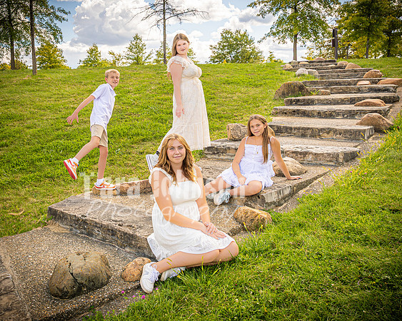 Epping & Cholish Family @ Indian Springs - Color - TJP (38 of 43)
