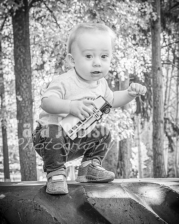 2025 Briggs Family @ Dodge Park #5 - BW - TJP (71 of 85)