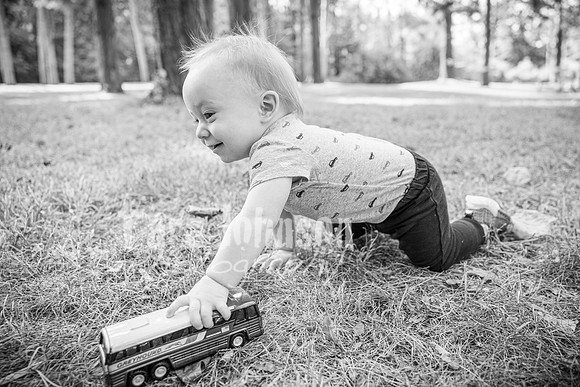 2025 Briggs Family @ Dodge Park #5 - BW - TJP (15 of 85)