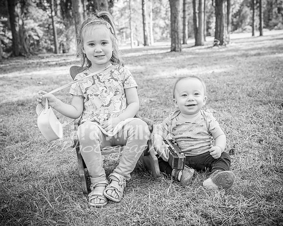 2025 Briggs Family @ Dodge Park #5 - BW - TJP (20 of 85)
