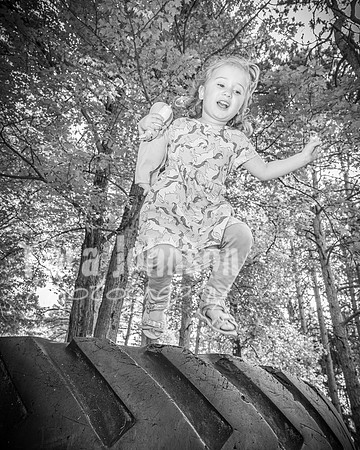 2025 Briggs Family @ Dodge Park #5 - BW - TJP (75 of 85)
