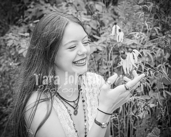 Annika Skavang - BW (no teeth whitening) - TJP (20 of 92)