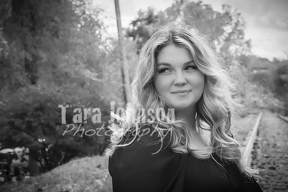 Megan Loy - BW - TJP (5 of 68)