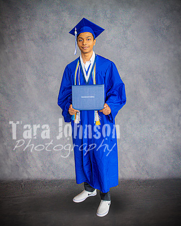 2025 IA Graduation - Gray Backdrop - TJP (76 of 359)