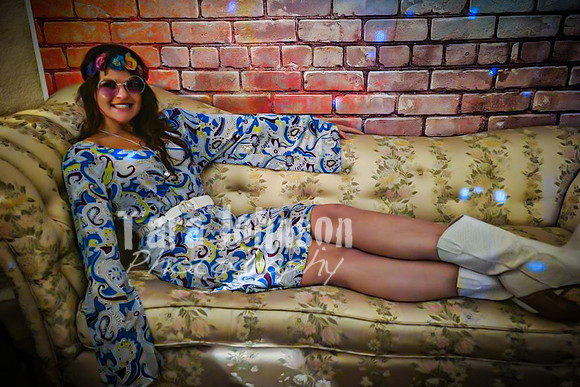 2022 Johnson's Barn Party - 70's style (75 of 79)