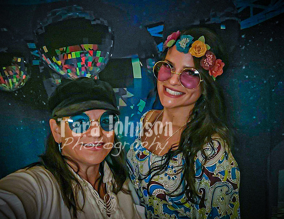2022 Johnson's Barn Party - 70's style (76 of 79)