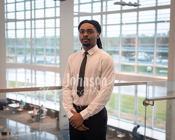 WWHeadshots_F25 (31 of 63)