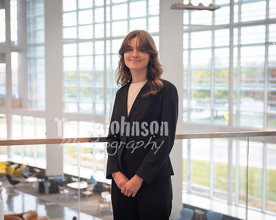 WWHeadshots_F25 (14 of 63)