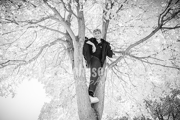 Will Seylor @ Central Park in Milford - BW - TJP (23 of 45)