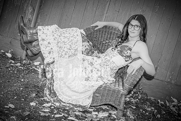 Marah Ariss @ Byer's Homestead & Dodge Park #5 - BW - TJP (1 of 58)