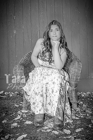 Marah Ariss @ Byer's Homestead & Dodge Park #5 - BW - TJP (4 of 58)