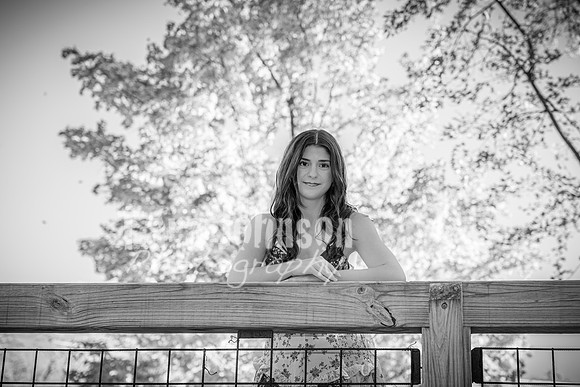 Marah Ariss @ Byer's Homestead & Dodge Park #5 - BW - TJP (13 of 58)
