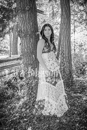 Marah Ariss @ Byer's Homestead & Dodge Park #5 - BW - TJP (23 of 58)