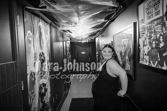Nova Reyes @ Ebenezer Speakeasy - BW - TJP (2 of 72)