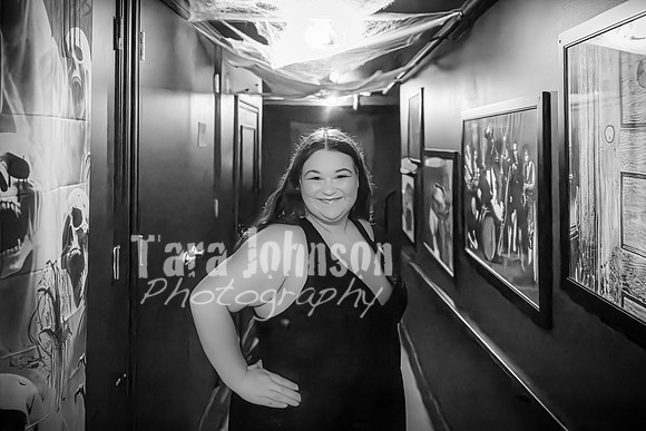 Nova Reyes @ Ebenezer Speakeasy - BW - TJP (5 of 72)