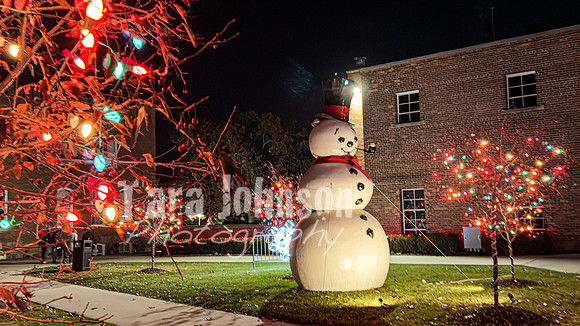 2025 Christmas Tree Lighting - TJP (13 of 17)