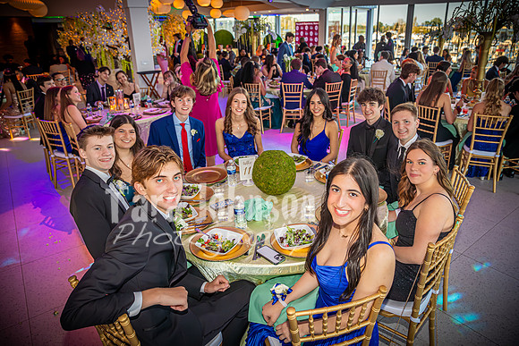2024 U of D Prom - The Dinner - DH (8 of 8)