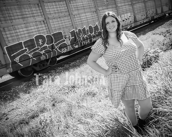 Hannah Thompson - BW - TJP (3 of 50)