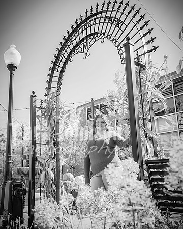 Hannah Thompson - BW - TJP (47 of 50)